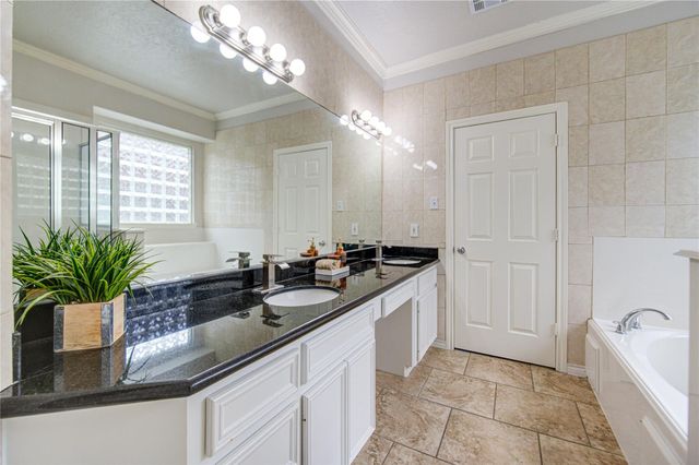 6727 Patricia Street, Katy, TX 77493