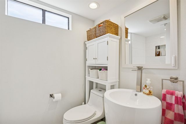 9522 Robin Meadow Drive, Dallas, TX 75243