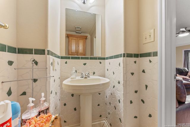 2821 Lotus, Schertz, TX 78154