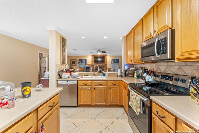 2821 Lotus, Schertz, TX 78154