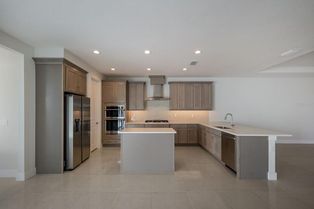 6009 WHITE MANGROVE LANE, Bradenton, FL 34210
