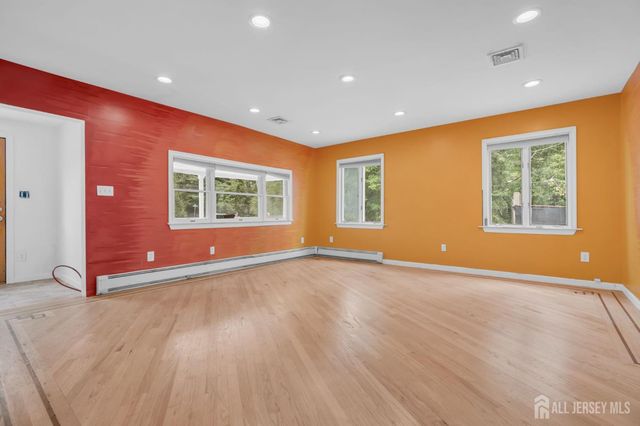 247 Friendship Road, South Brunswick, NJ 08512