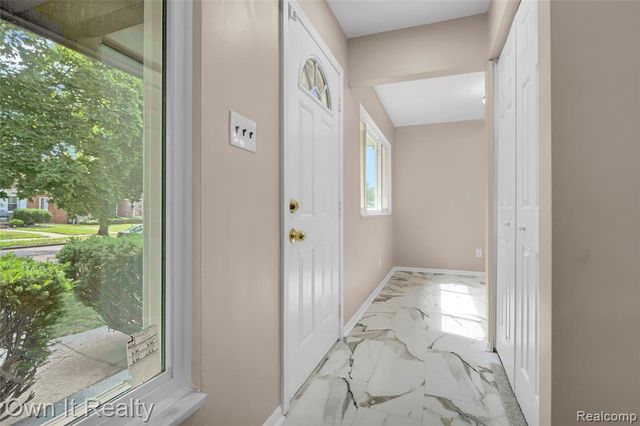16199 Ferguson Street, Detroit, MI 48235