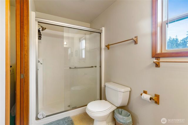 86 Keystone Avenue, Coupeville, WA 98239