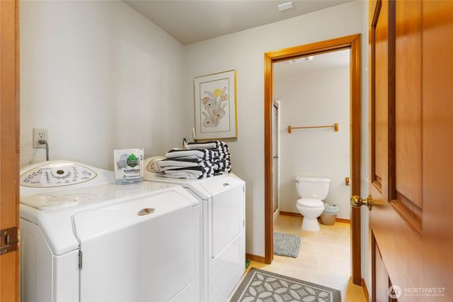 86 Keystone Avenue, Coupeville, WA 98239