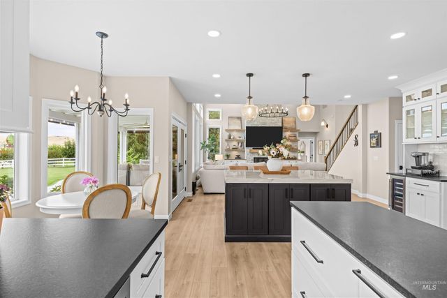 10226 W Deep Canyon Drive, Star, ID 83669