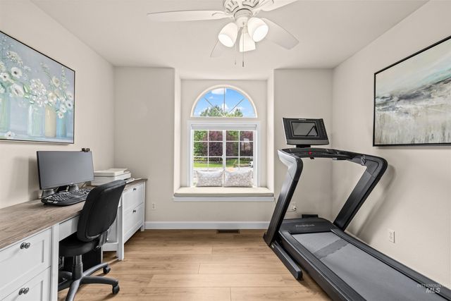 10226 W Deep Canyon Drive, Star, ID 83669