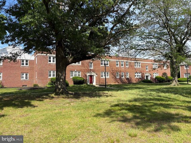 124-D CHERRY PARKE, Cherry Hill, NJ 08002