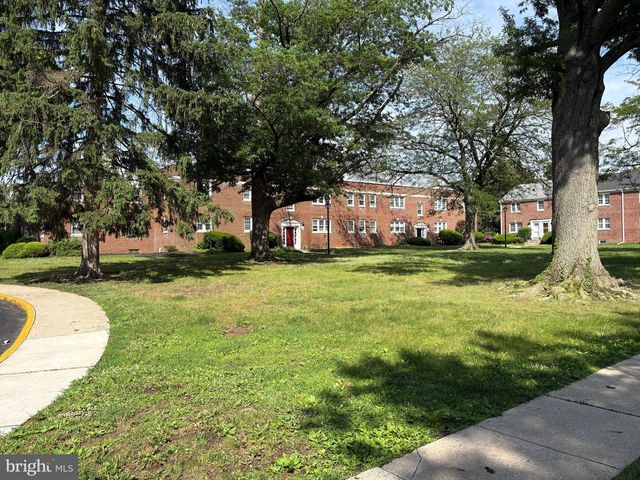 124-D CHERRY PARKE, Cherry Hill, NJ 08002