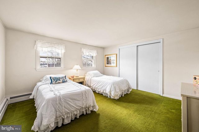 1457 LYNN DR, Pottstown, PA 19464