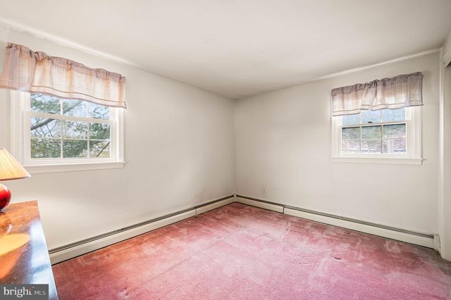 1457 LYNN DR, Pottstown, PA 19464