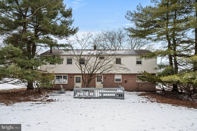 1457 LYNN DR, Pottstown, PA 19464