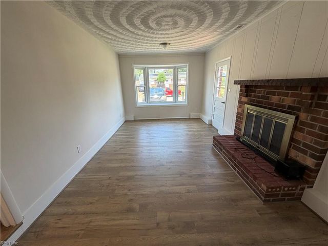 2833 Candlewood CIR, Chesapeake, VA 23324