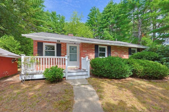 214 School Street, Acton, MA 01720