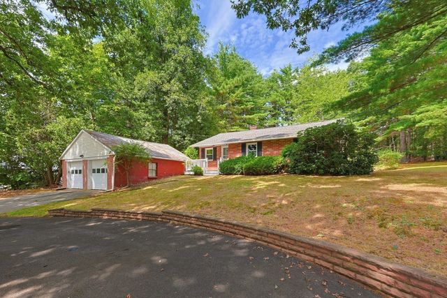 214 School Street, Acton, MA 01720
