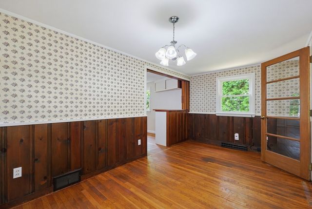 214 School Street, Acton, MA 01720