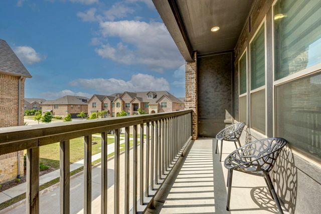 2734 Levee Lane, Lewisville, TX 75067