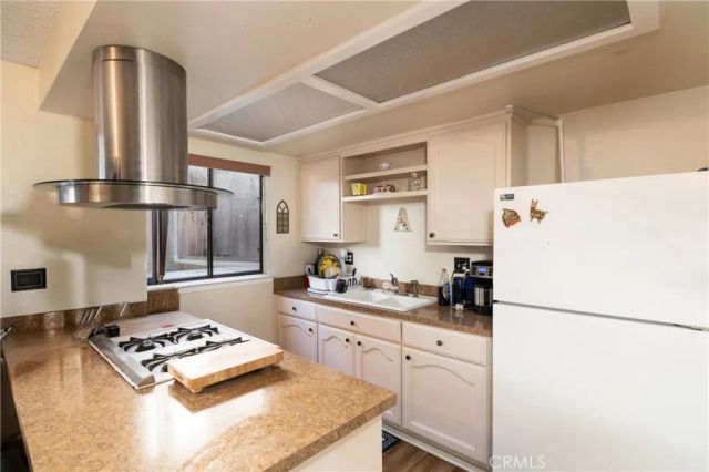 1060 Baden 9, Grover Beach, CA 93433