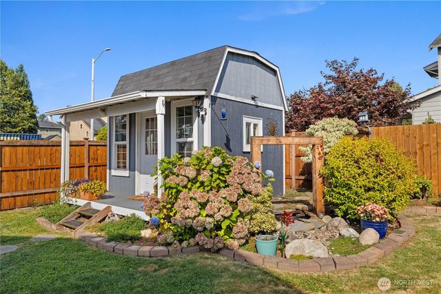 3417 64th Drive NE, Marysville, WA 98270