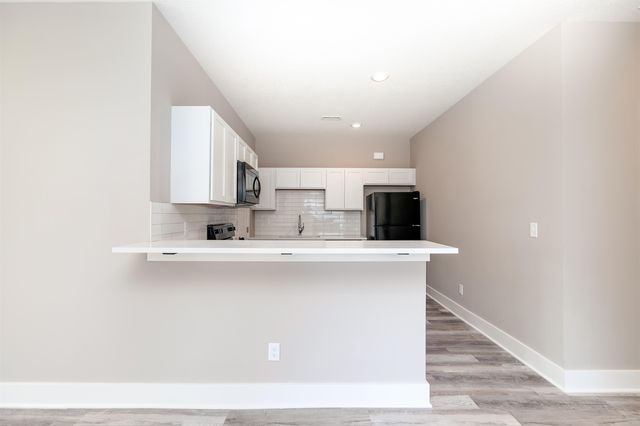 4307-4309 N Sandplum St, Wichita, KS 67205