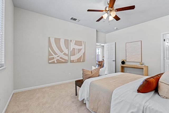 2904 Cotton Briar Ln, Manteca, CA 95336