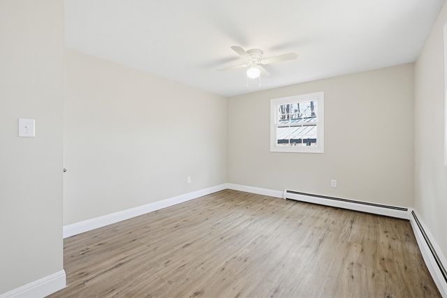 4 Autumn Circle, Plaistow, NH 03864