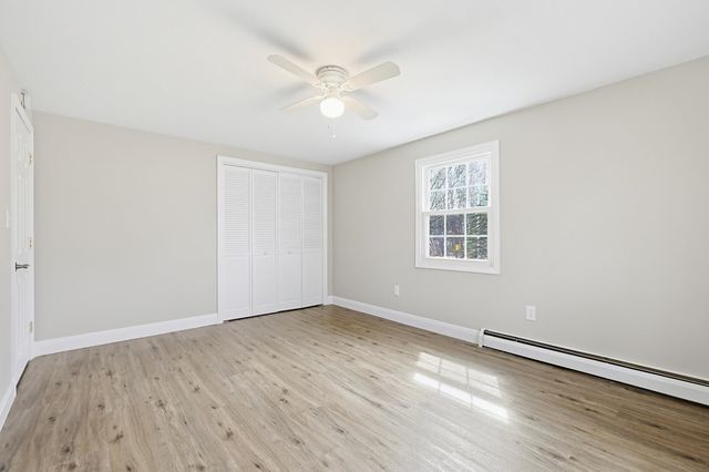 4 Autumn Circle, Plaistow, NH 03864