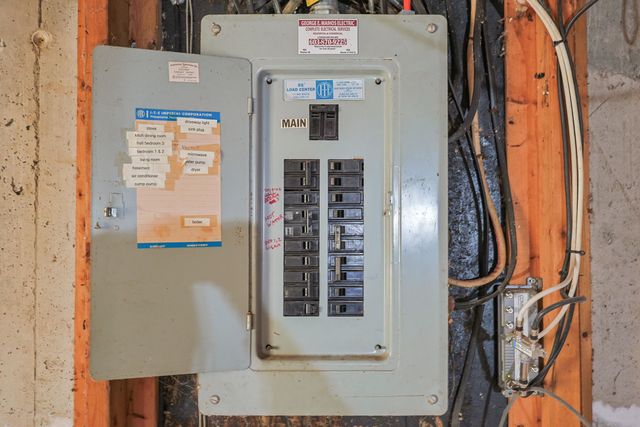 4 Autumn Circle, Plaistow, NH 03864