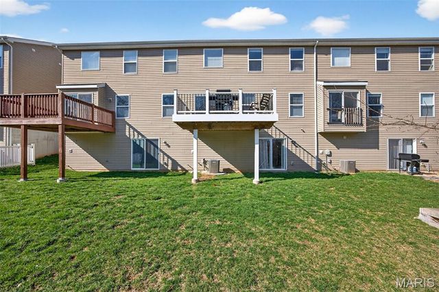 140 Weatherby Landing Drive, O'fallon, MO 63366