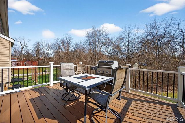 140 Weatherby Landing Drive, O'fallon, MO 63366