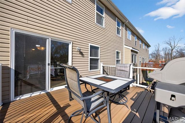 140 Weatherby Landing Drive, O'fallon, MO 63366