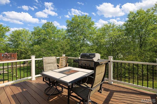 140 Weatherby Landing Drive, O'fallon, MO 63366