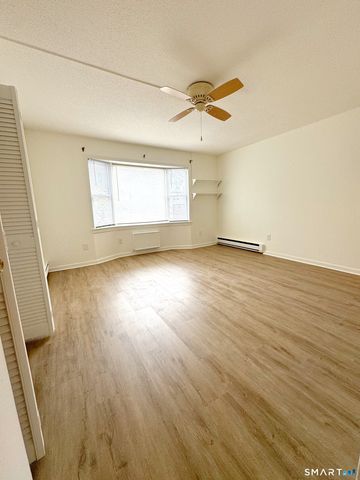 134 Queens Road 134, Torrington, CT 06790