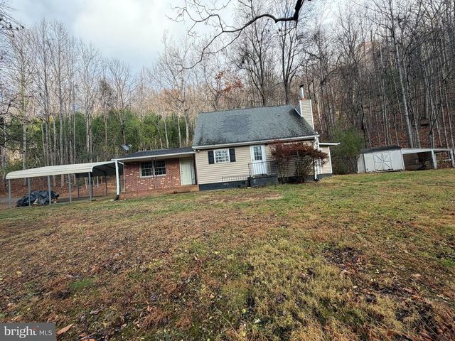 398 LOST LAKEVIEW RD, Madison, VA 22727