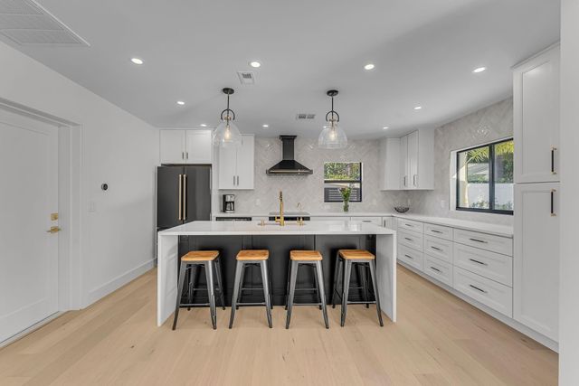 433 Aylesbury Road, Delray Beach, FL 33444