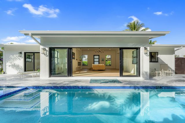 433 Aylesbury Road, Delray Beach, FL 33444