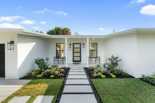 433 Aylesbury Road, Delray Beach, FL 33444