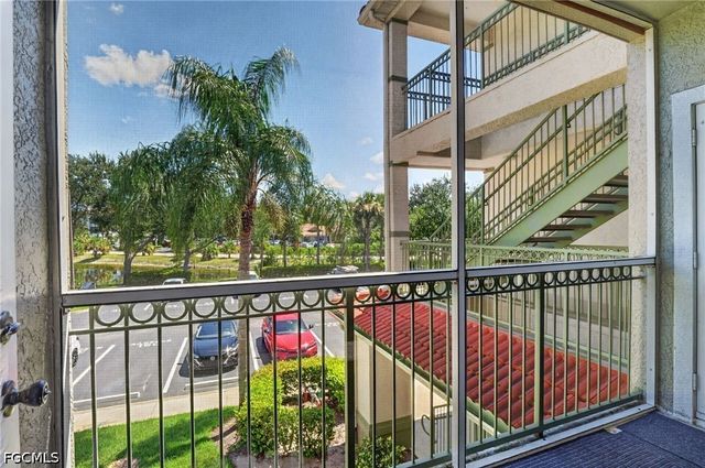 23520 Walden Center DR 205, Estero, FL 34134
