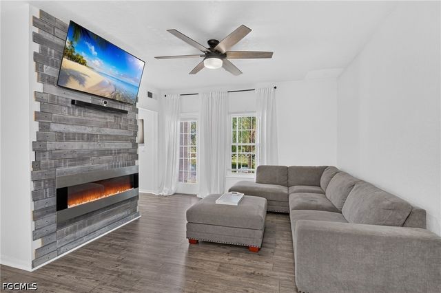 23520 Walden Center DR 205, Estero, FL 34134