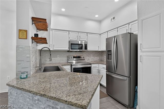 23520 Walden Center DR 205, Estero, FL 34134