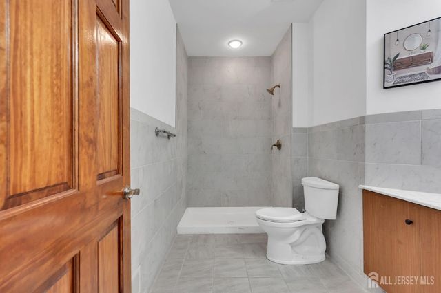 3251 Premier Place, Allentown, NJ 07719