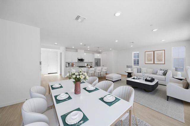 4801 Arroyo Run, Moorpark, CA 93021