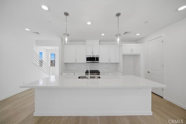 4801 Arroyo Run, Moorpark, CA 93021