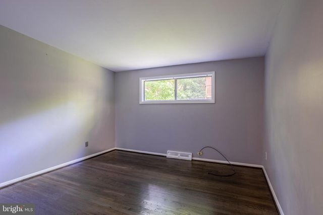 3207 MIDFIELD RD, Pikesville, MD 21208