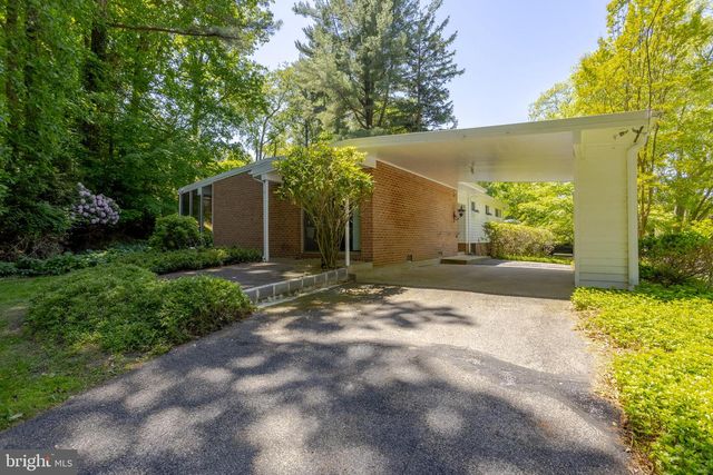 3207 MIDFIELD RD, Pikesville, MD 21208