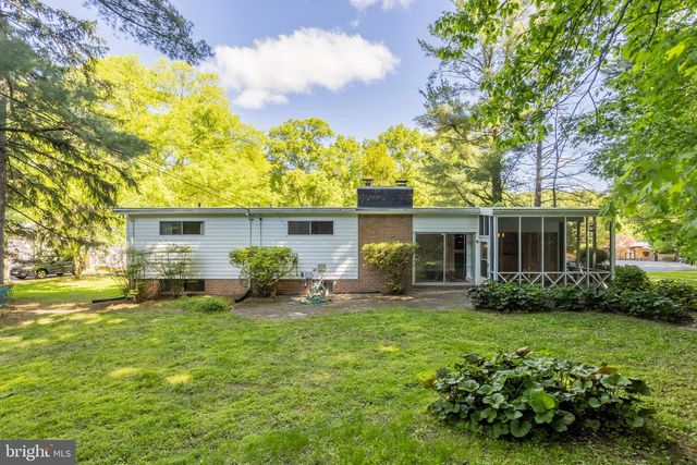 3207 MIDFIELD RD, Pikesville, MD 21208