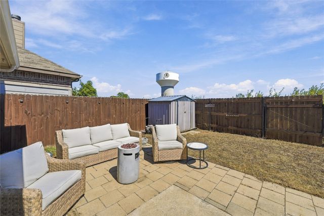 506 Timber Drive, Waxahachie, TX 75165
