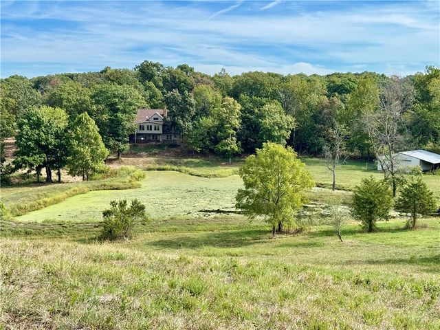 8008 Blackberry Way, Decatur, AR 72722