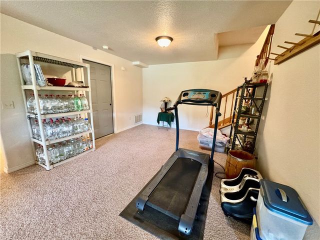 8008 Blackberry Way, Decatur, AR 72722