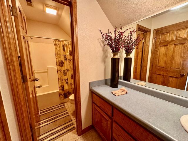 8008 Blackberry Way, Decatur, AR 72722
